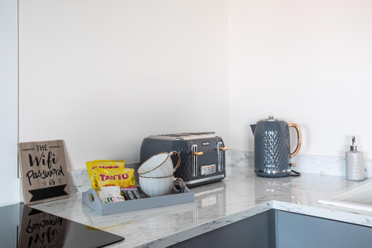 New Lisburn Road Apartment - Free Parking Belfast Eksteriør billede