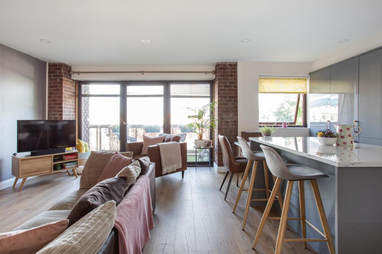 New Lisburn Road Apartment - Free Parking Belfast Eksteriør billede