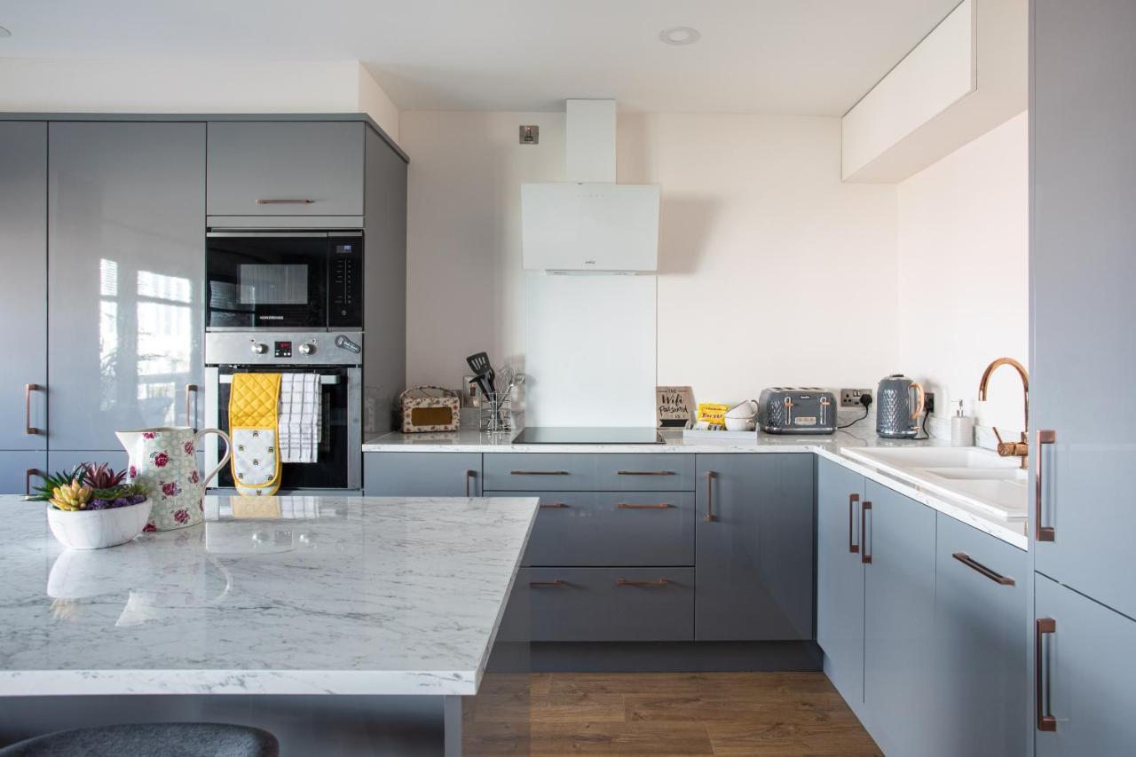 New Lisburn Road Apartment - Free Parking Belfast Eksteriør billede