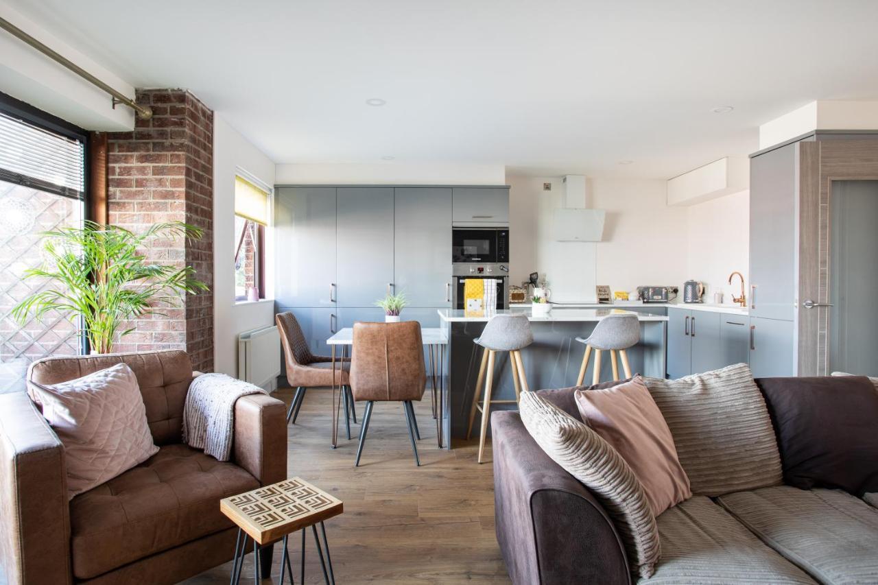 New Lisburn Road Apartment - Free Parking Belfast Eksteriør billede